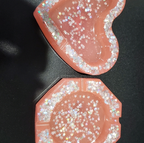 Custom items and purses and hats - Picture 8 of 16